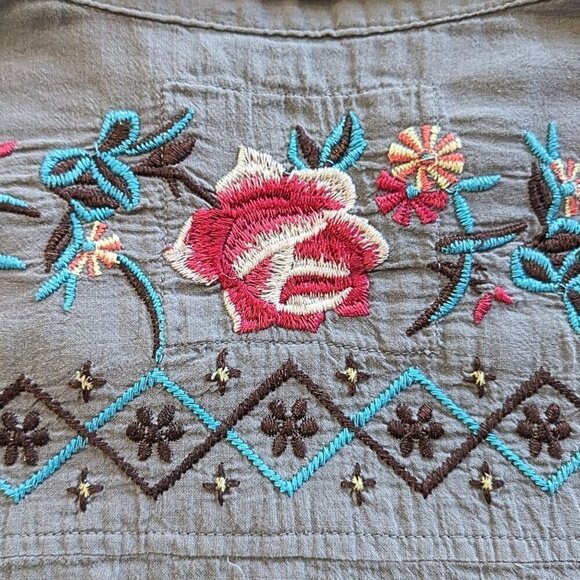 JOHNNY WAS 3J Workshop Prairie Rose Embroidered Button Down Bandit Blouse Sz XS - Picture 2 of 9